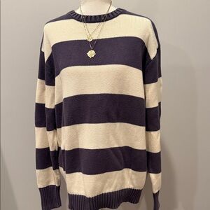 Brandy Melville blue/cream sweater